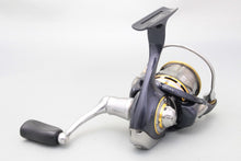 Load image into Gallery viewer, Daiwa 10 CERTATE 2004 Spinning Reel B7978 USED