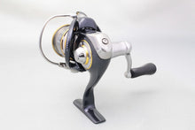 Load image into Gallery viewer, Daiwa 10 CERTATE 2004 Spinning Reel B7978 USED