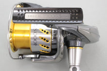 Load image into Gallery viewer, Shimano 07 STELLA 4000-S Spinning Reel B8693 USED
