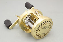 Load image into Gallery viewer, Shimano CALCUTTA CONQUEST 200 RH Baitcasting Reel B9154 USED