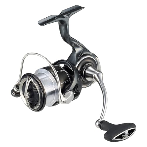 Daiwa 24 LUVIAS PC LT2500 Spinning Reel 4550133389009