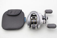 Load image into Gallery viewer, Shimano 13 Metanium HG RH Baitcasting Reel B8513 USED
