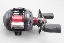 Load image into Gallery viewer, Daiwa ALPHAS AIR 7.2-R Baitcasting Reel Japan Model B8635 USED
