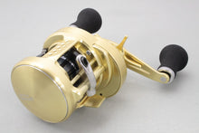 Load image into Gallery viewer, Shimano 15 OCEA CONQUEST 201-PG Baitcasting Reel for Tai-Rubber / Light Jigging B8875 USED
