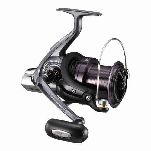 Daiwa 17 CROSSCAST 5000 Surf Casting Reel 4960652075954