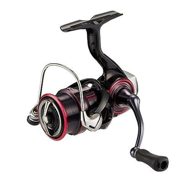 Daiwa 23 GEKKABIJIN LT2000S Spinning Reel 4550133304521