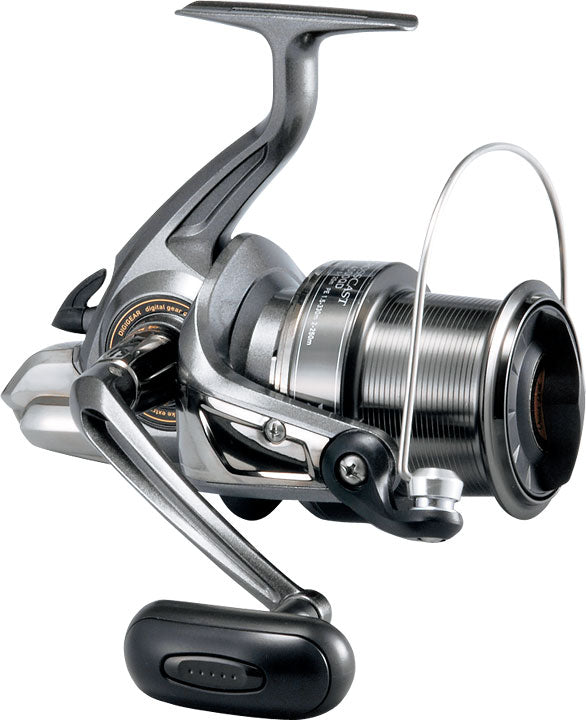 Daiwa CROSSCAST 4000-QD Surf Casting Reel 4960652825702